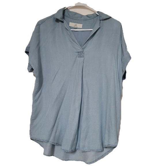 Boho/minimalist collared vintage style causal shir - Picture 2 of 3